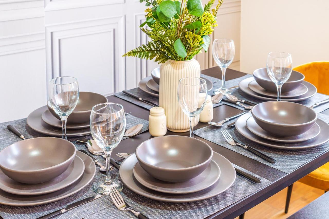 Spacious City Centre Apartment - Sleeps 8 Liverpool Buitenkant foto