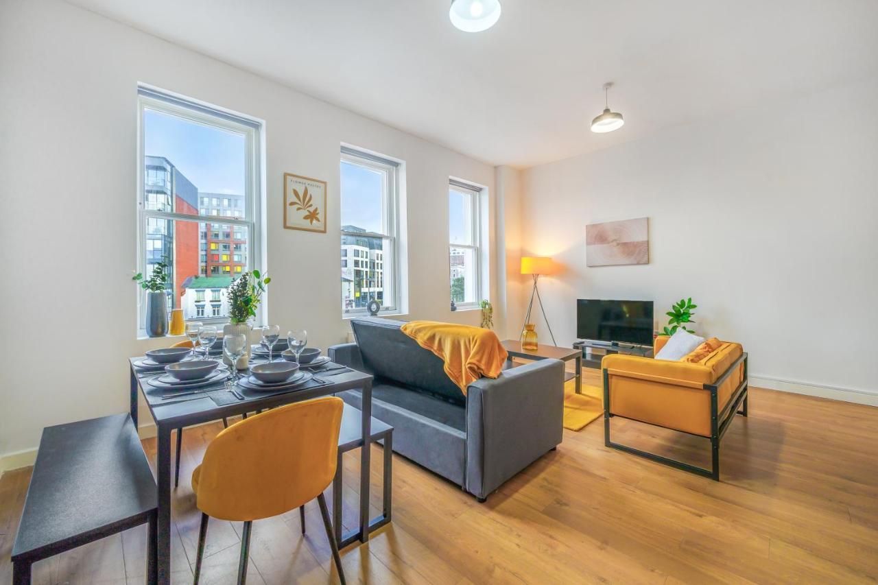 Spacious City Centre Apartment - Sleeps 8 Liverpool Buitenkant foto